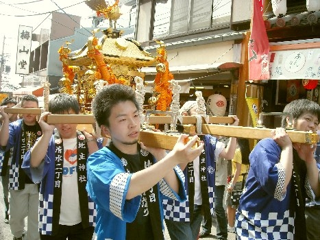 例大祭 地主祭り 御輿