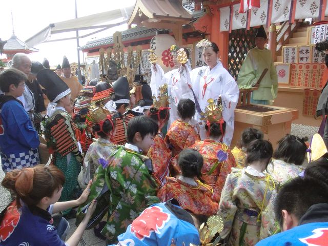 例大祭 地主祭り 武者稚児拝礼 神鈴の儀