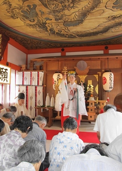 地主神社 敬老祭 神鈴の儀