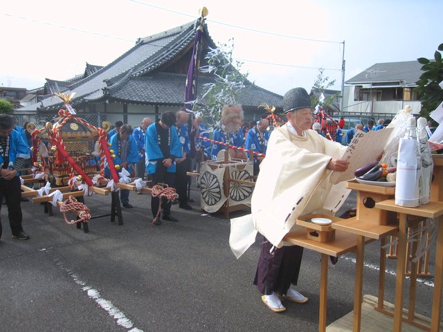 例大祭地主祭り 御旅所各町合同御輿祓い式