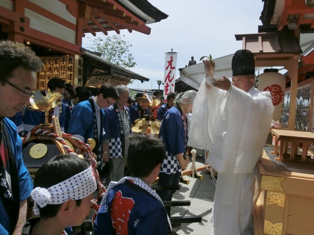 例大祭地主祭り 清水一・二丁目御輿祓い式