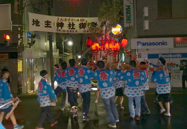 例大祭 地主祭り 宵宮　御輿巡幸