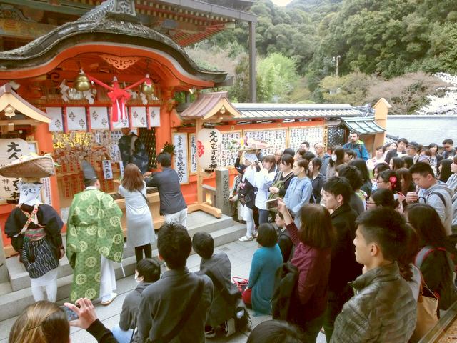 縁結び祈願さくら祭り　拝礼